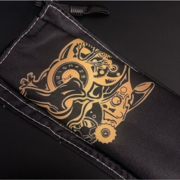 Unisex Golden Steampunk Dog Design Reusable Face Mask With 2 Filters One Size - Picture 3 of 4